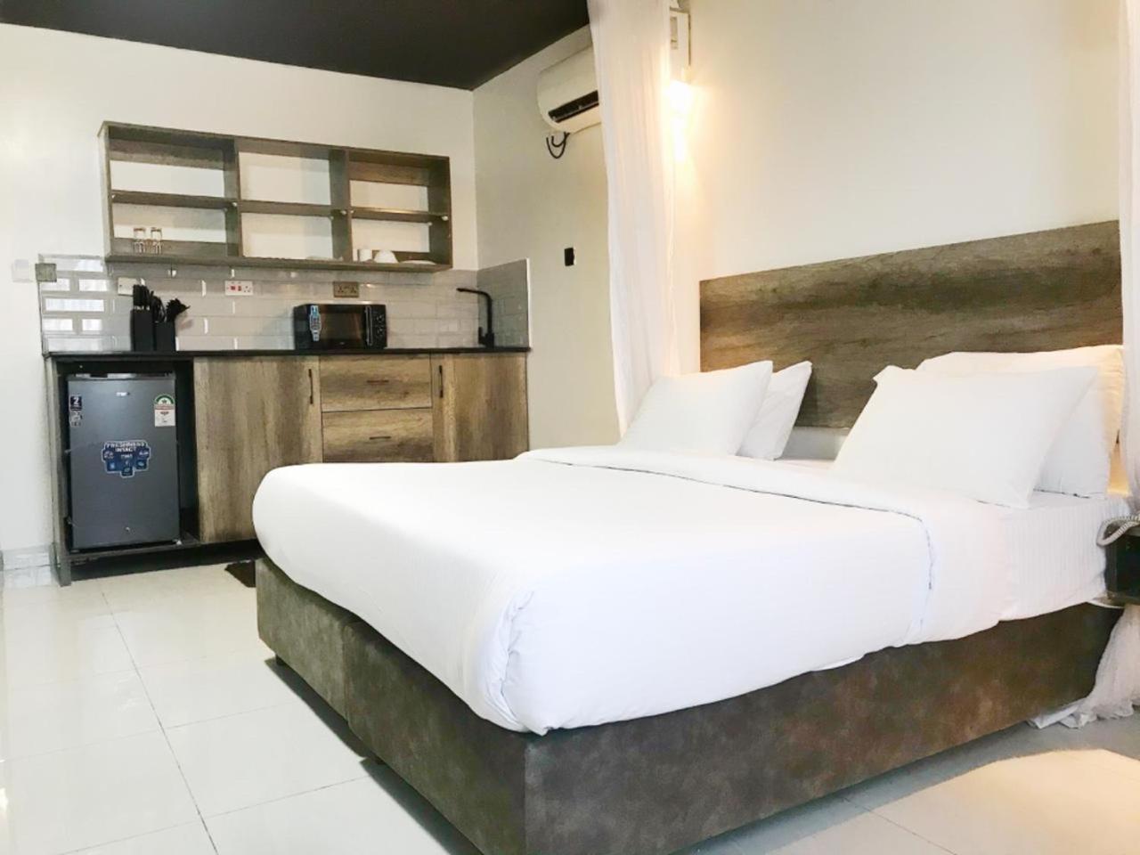The Ivory Suites 蒙巴萨 外观 照片